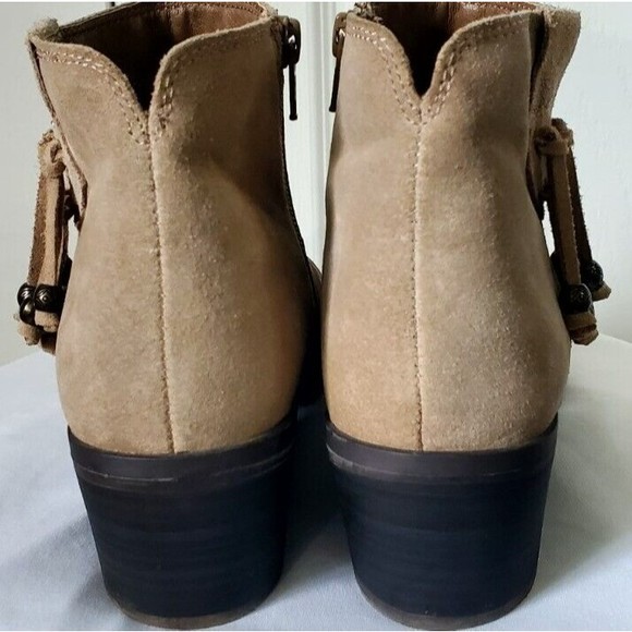 White Mountain Taupe 7.5M Booties Suede Ankle Side Zip Beaded Tassels Shoes EUC - Picture 3 of 8